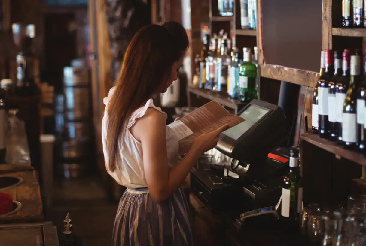 5 ways a bar tender pos system can revolutionize your bar